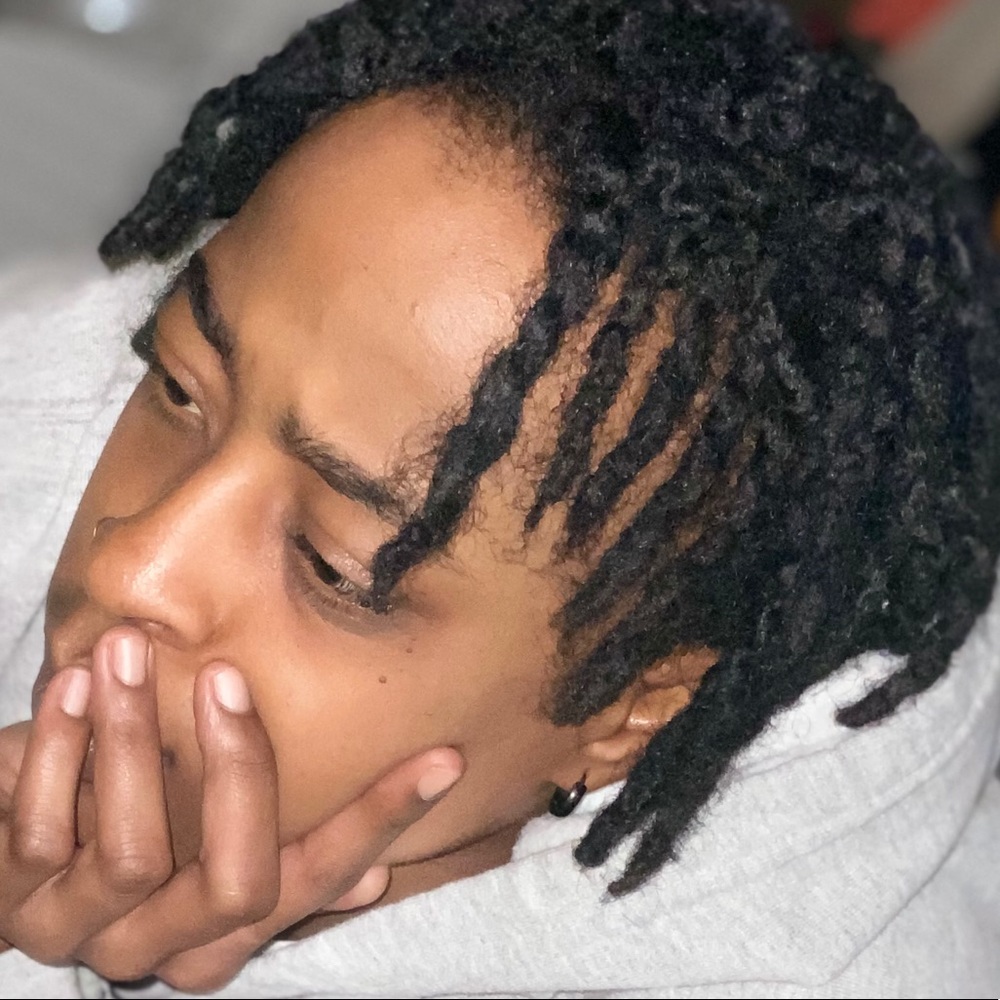 Meet your Posher, Denise